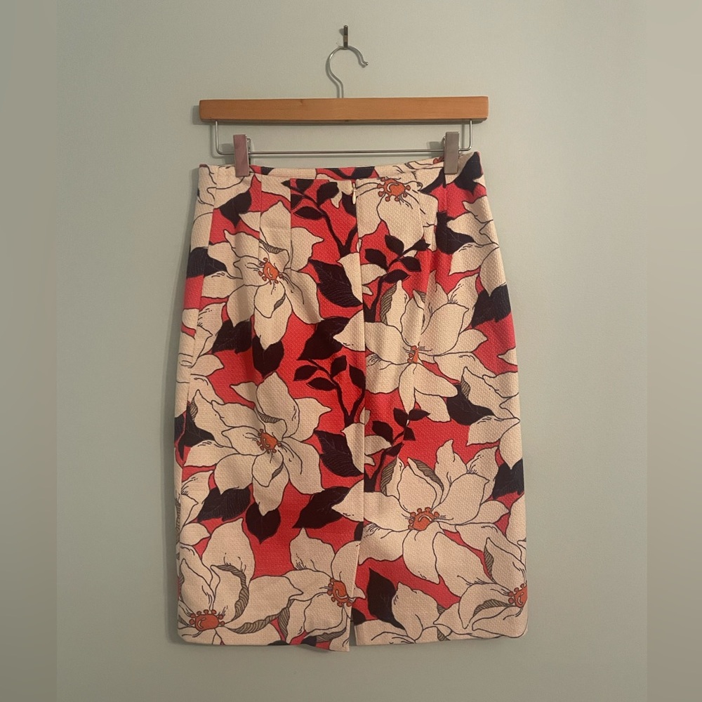 Ann Taylor Pink Ivory Textured Floral Straight Pencil Skirt Sz 2 - Picture 2 of 6